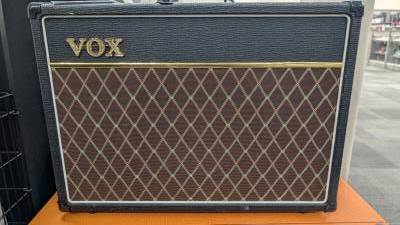 Store Special Product - Vox - AC15C1