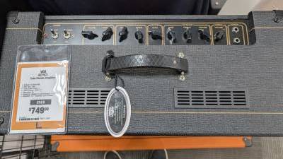 Store Special Product - Vox - AC15C1