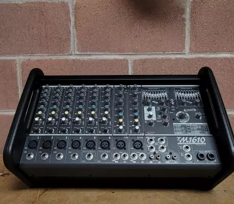 Store Special Product - Yorkville - M1610-2 Powered Mixer
