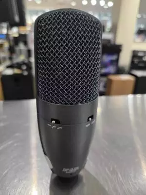 Store Special Product - Shure  BETA27