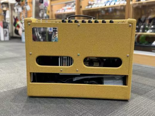 Store Special Product - Fender - 223-2200-000