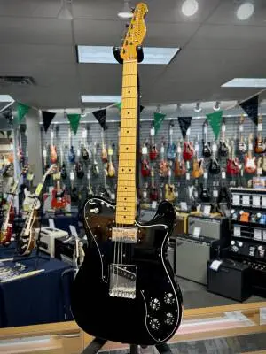 Store Special Product - Fender - American Vintage II 1977 Telecaster Custom, Maple Fingerboard - Black