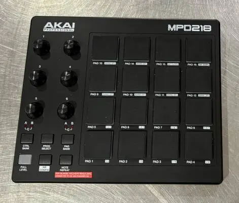 Store Special Product - Akai - MPD218