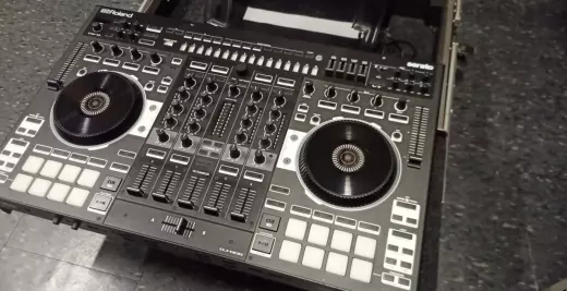 Store Special Product - Roland - DJ-808