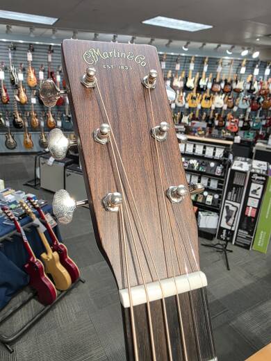 Store Special Product - Martin Guitars - 000-18 2014