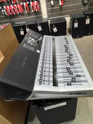 Store Special Product - Yamaha - TF5