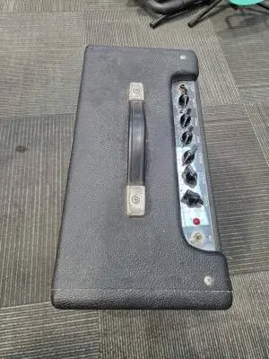 Store Special Product - FENDER BLUES JR BLACK