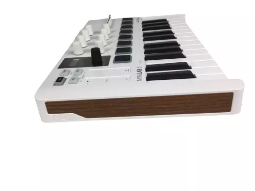 Store Special Product - Arturia - MINILAB 3 WH