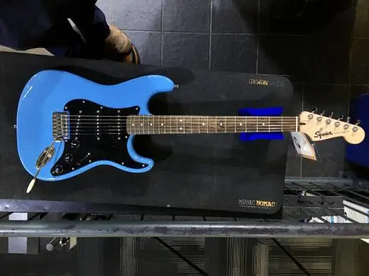 Store Special Product - Squier - 037-3151-526