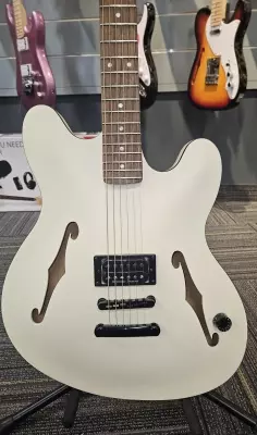 Store Special Product - Fender - 026-2370-505
