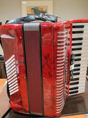 Store Special Product - Hohner - 1305-RED