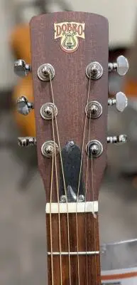 Store Special Product - Dobro Hound Dog M-14 Metal Body Round Neck