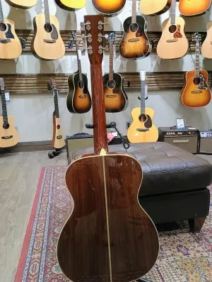 Store Special Product - Martin Guitars - 000-28EC