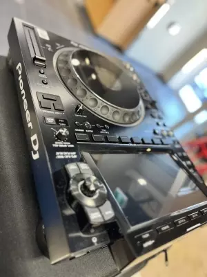 Store Special Product - Pioneer DJ - CDJ-3000