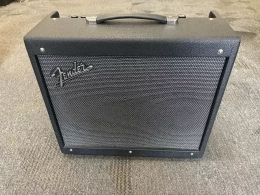 Store Special Product - Fender - 231-0600-000