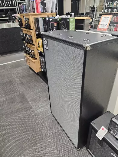 Store Special Product - Ampeg - SVT-810AV