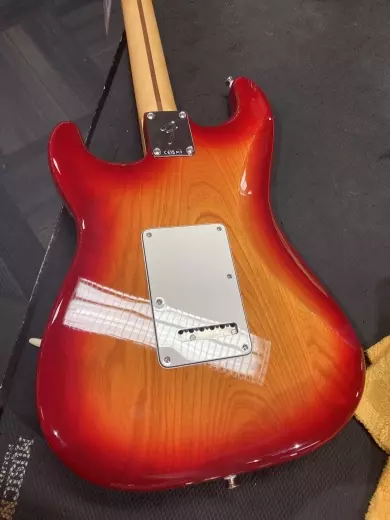 Store Special Product - Fender - STRAT/ W 3PLY W/B/W PG