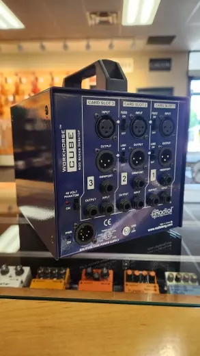 Store Special Product - Radial - CUBE DESKTOP 500 SERIES RACK