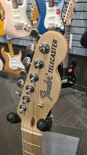 Store Special Product - FENDER AM PERFORMER TELE