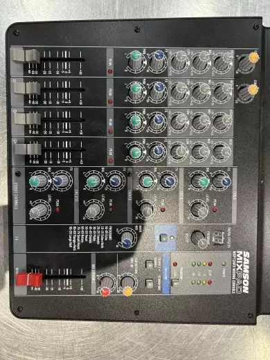 Store Special Product - Samson - MXP124FX