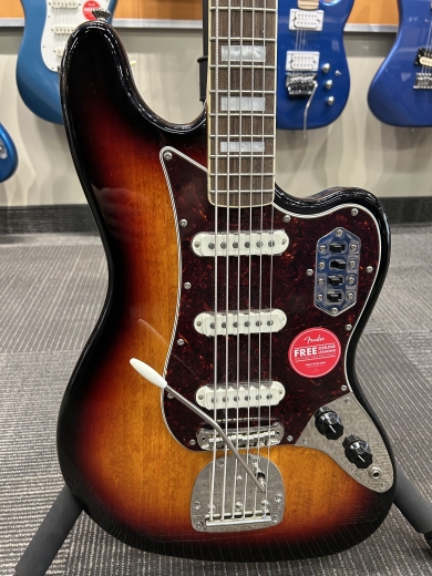 Store Special Product - Squier Classic Vibe Bass VI, Laurel Fingerboard - 3-Tone Sunburst - 037-4580-500