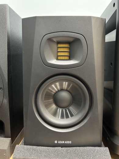 Store Special Product - ADAM Audio - AD-T5V Active Nearfield Monitor (Single)