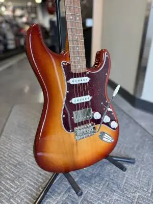 Store Special Product - Squier - 037-4017-547