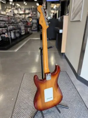Store Special Product - Squier - 037-4017-547
