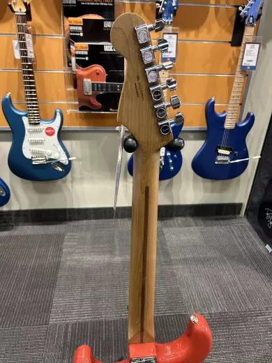 Store Special Product - Fender Limited Edition Player Stratocaster, Roasted Maple Fingerboard - Fiesta Red - 014-4502-540