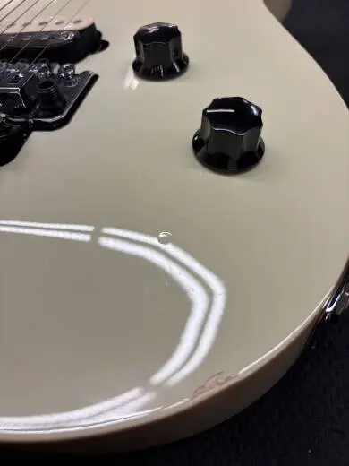 Store Special Product - EVH - Wolfgang Special - Ivory