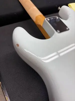 Store Special Product - Fender - American Vintage II 1965 Stratocaster, Round-Lam Rosewood Fingerboard - Sonic Blue