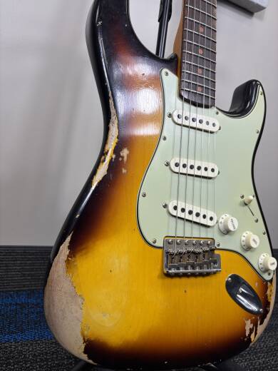 Store Special Product - Fender Custom Shop - 1960 Stratocaster Heavy Relic, Rosewood Fingerboard - Faded Aged 3-Colour Sunburst