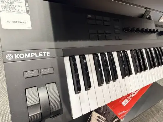 Store Special Product - Native Instruments - KONTROL A49