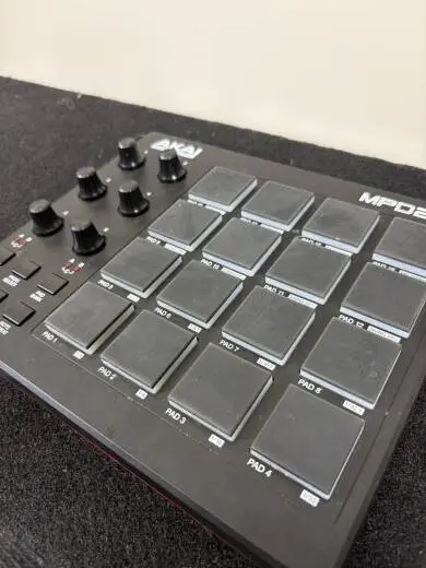 Store Special Product - Akai - MPD218 Pad Control Unit
