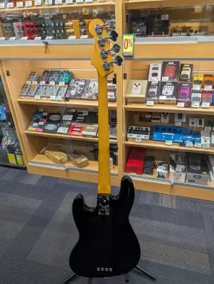 Store Special Product - Fender Jazz Bass American Pro II