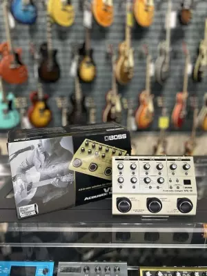 Store Special Product - BOSS - Acoustic Singer Vocal Processor VE-8