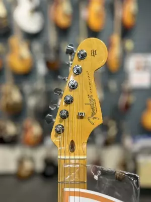 Store Special Product - Fender American Professional II in Roasted Pine