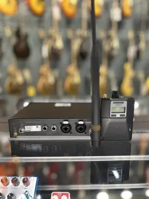 Store Special Product - Shure PSM900 In Ear Monitor System