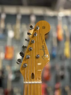 Store Special Product - Fender 70th Anniversary American Vintage II 1954 Stratocaster, Maple Fingerboard with Case - 2-Color Sunburst