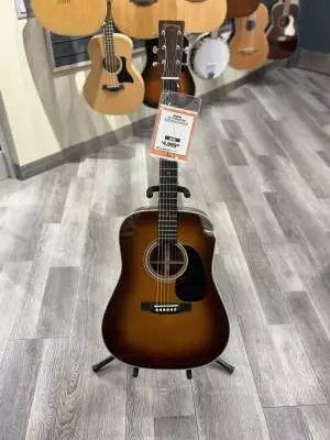 Store Special Product - Martin Guitars - HD-28 AMBERTONE