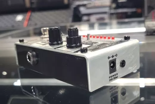 Store Special Product - Digitech - FREQOUT