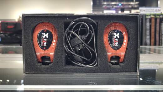 Store Special Product - Xvive Audio - XVIVE-U2/WOOD