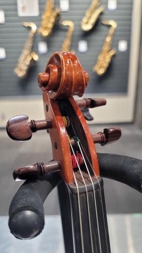 Store Special Product - Yamaha Student Violin - V5SC 1/4