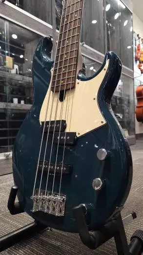 Store Special Product - Yamaha 5 String Bass - BB435 TB