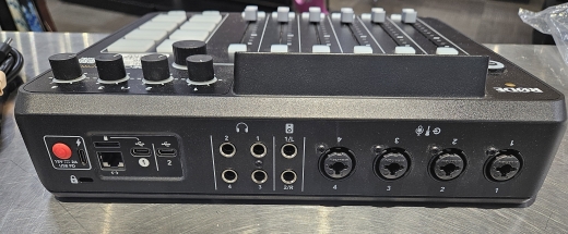 Store Special Product - RODE - RODECAST PRO II