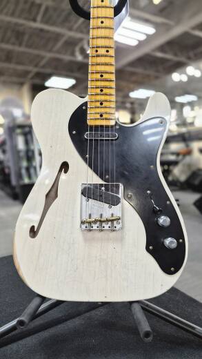 Store Special Product - Fender Custom Shop - Nocaster Thinline Relic en série limitée à manche en érable monobloc scié sur quartier (fini Aged White Blonde)