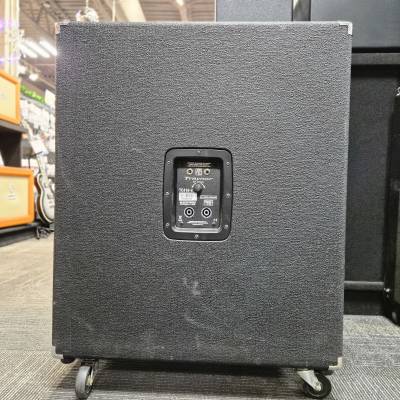 Store Special Product - Traynor - Cabinet de basse - 800 watts 4x10 - Configuration 4 ohm