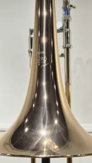 Store Special Product - Yamaha Band - Trombone basse professionnel à double rotor de la série Xeno