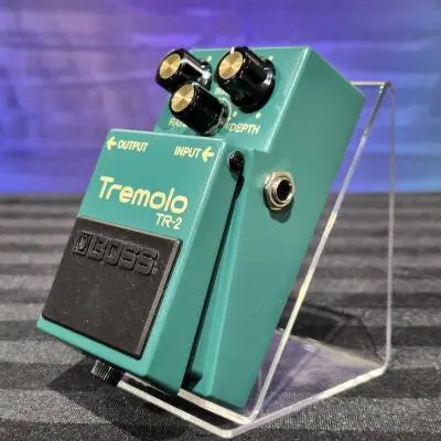 Store Special Product - BOSS - Pédale Tremolo