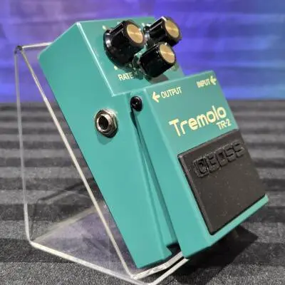 Store Special Product - BOSS - Pédale Tremolo